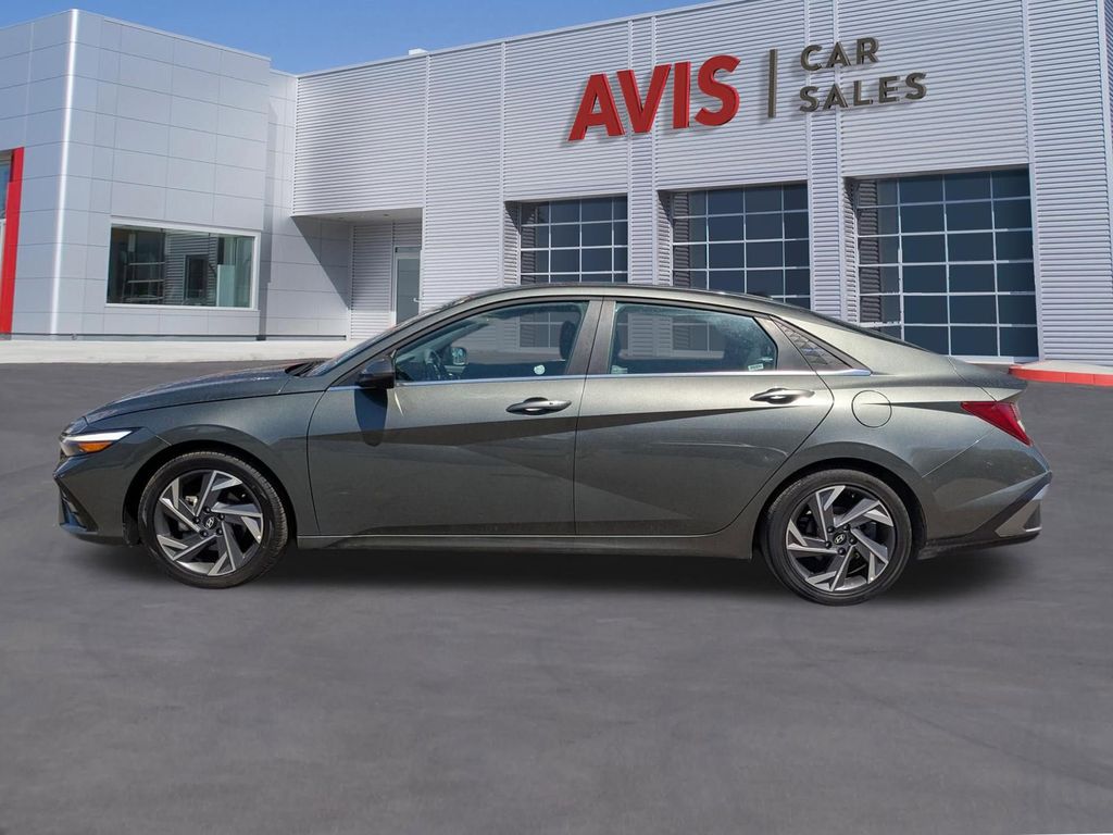 Thumbnail: 2025 Hyundai Elantra - 2