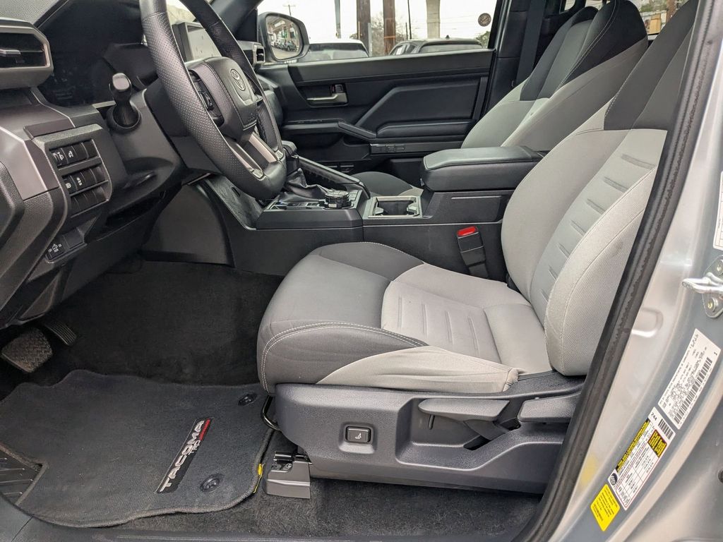 Thumbnail: 2025 Toyota Tacoma - 11