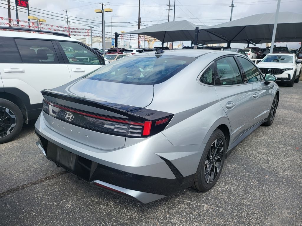 Thumbnail: 2025 Hyundai Sonata - 12