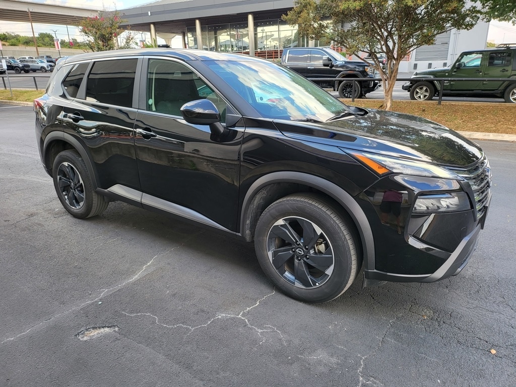 Thumbnail: 2024 Nissan Rogue - 4
