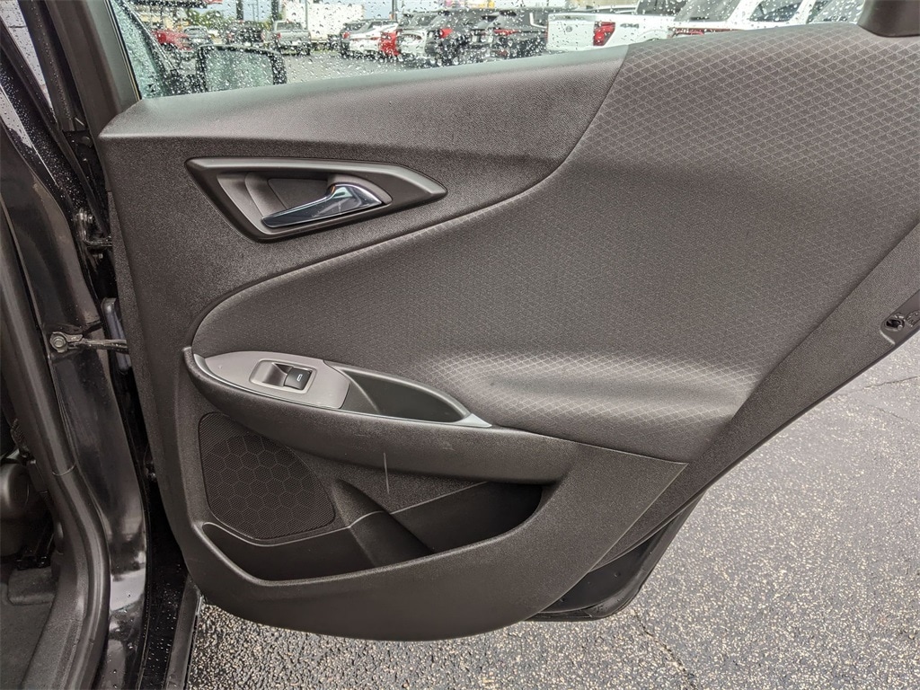 2024 Chevrolet Malibu LT 31