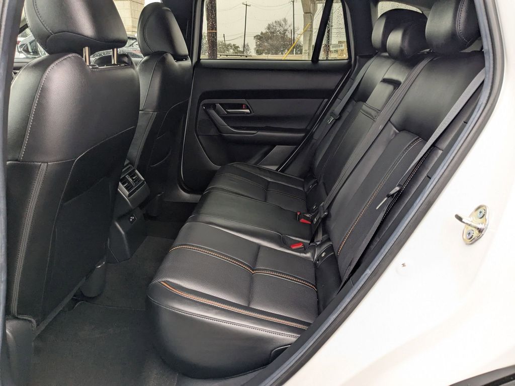 Thumbnail: 2025 Mazda CX-50 - 29