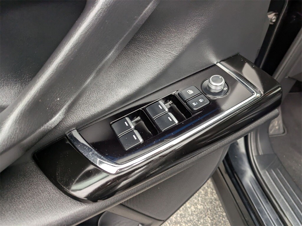 2023 Mazda CX-9 Touring 23