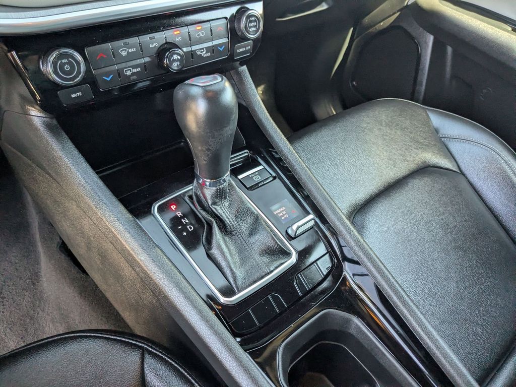 Thumbnail: 2025 Jeep Compass - 23