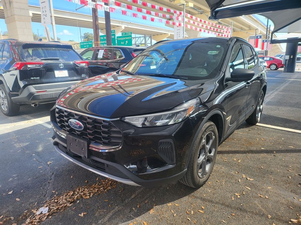 Thumbnail: 2025 Ford Escape - 1