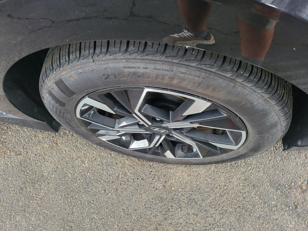 Thumbnail: 2025 Hyundai Sonata - 9