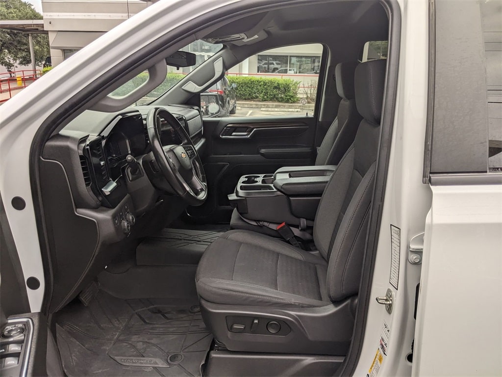 Thumbnail: 2024 Chevrolet Silverado 1500 - 11