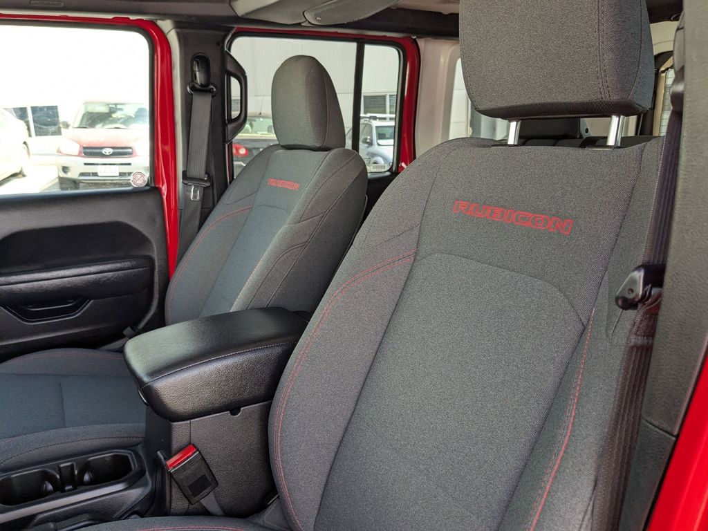 Thumbnail: 2025 Jeep Wrangler - 13