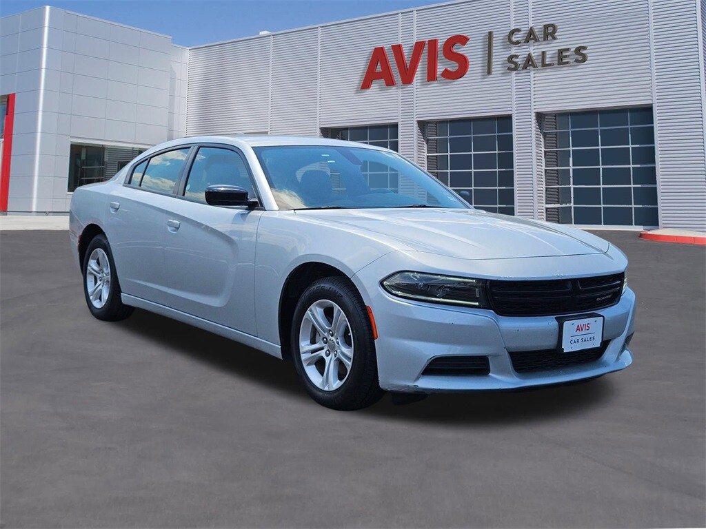 2023 Dodge Charger SXT photo 3