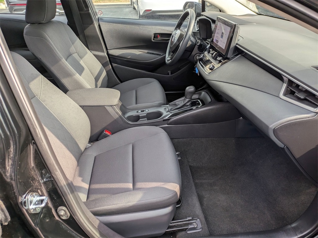 2024 Toyota Corolla LE 31