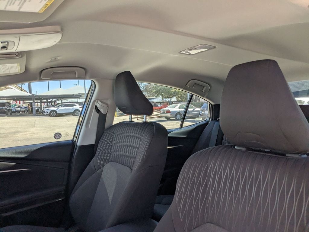 Thumbnail: 2025 Toyota Camry - 23