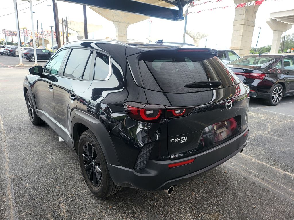 Thumbnail: 2025 Mazda CX-50 - 9