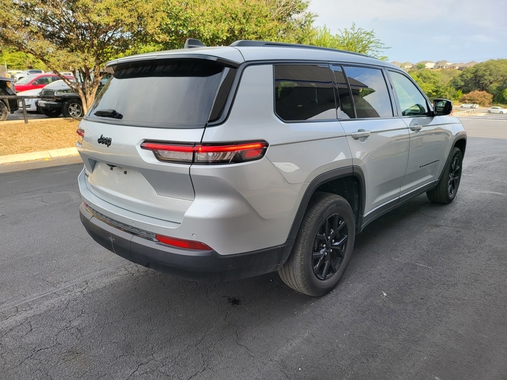 Thumbnail: 2024 Jeep Grand Cherokee L - 3