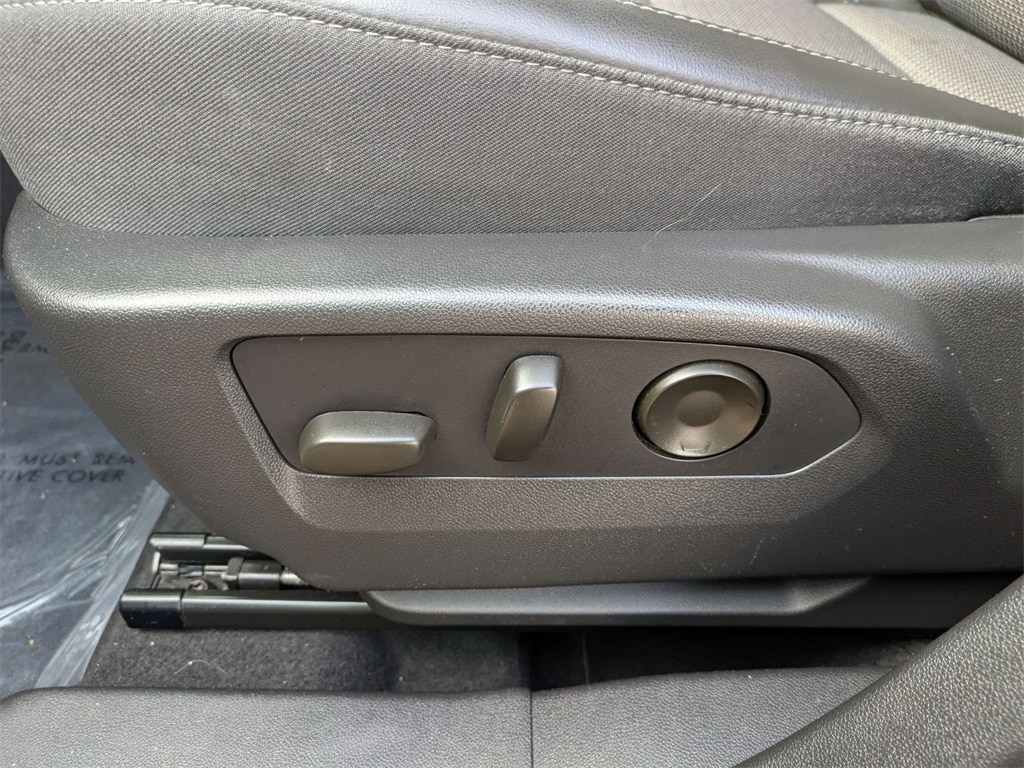 2021 Buick Envision Preferred 24