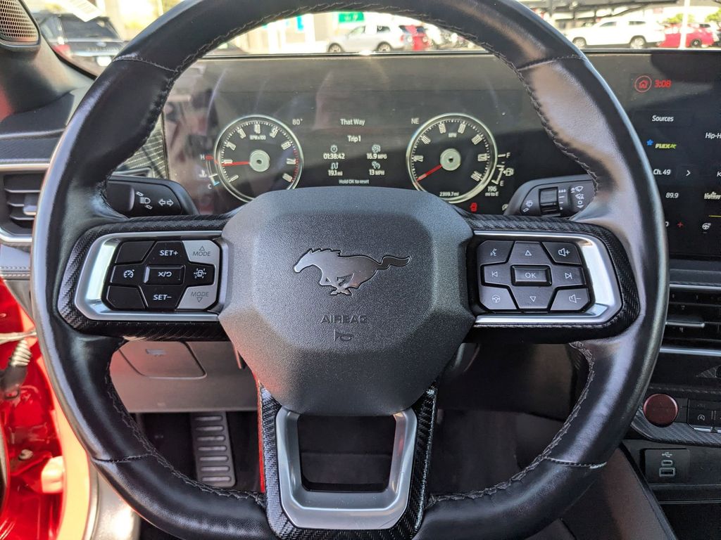 Thumbnail: 2025 Ford Mustang - 18