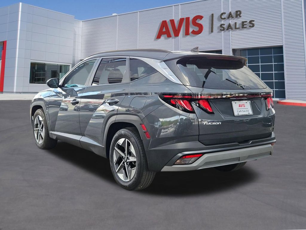 Thumbnail: 2025 Hyundai Tucson - 3