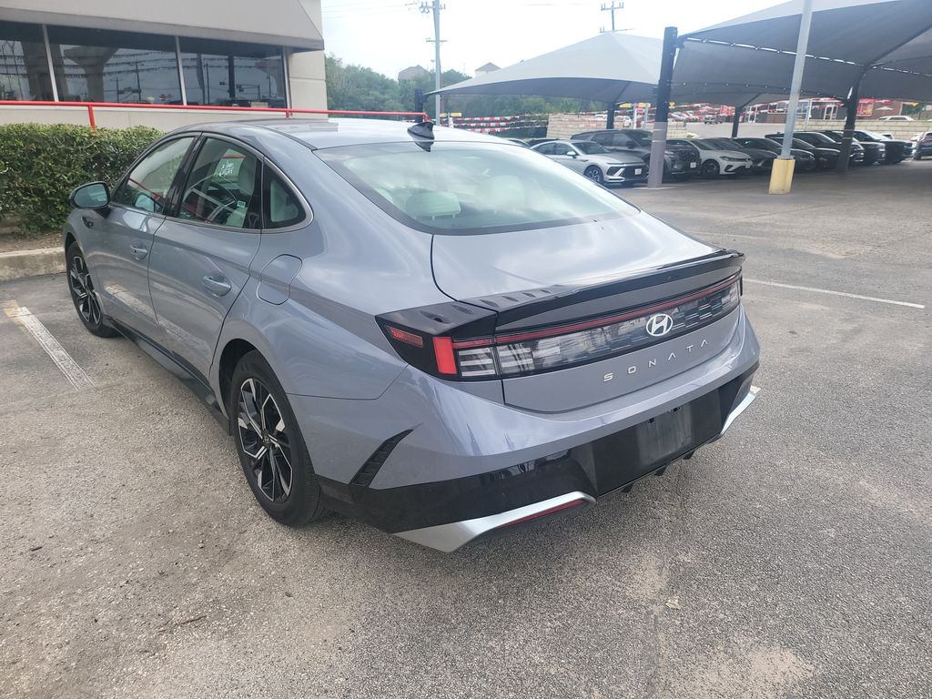 Thumbnail: 2025 Hyundai Sonata - 4