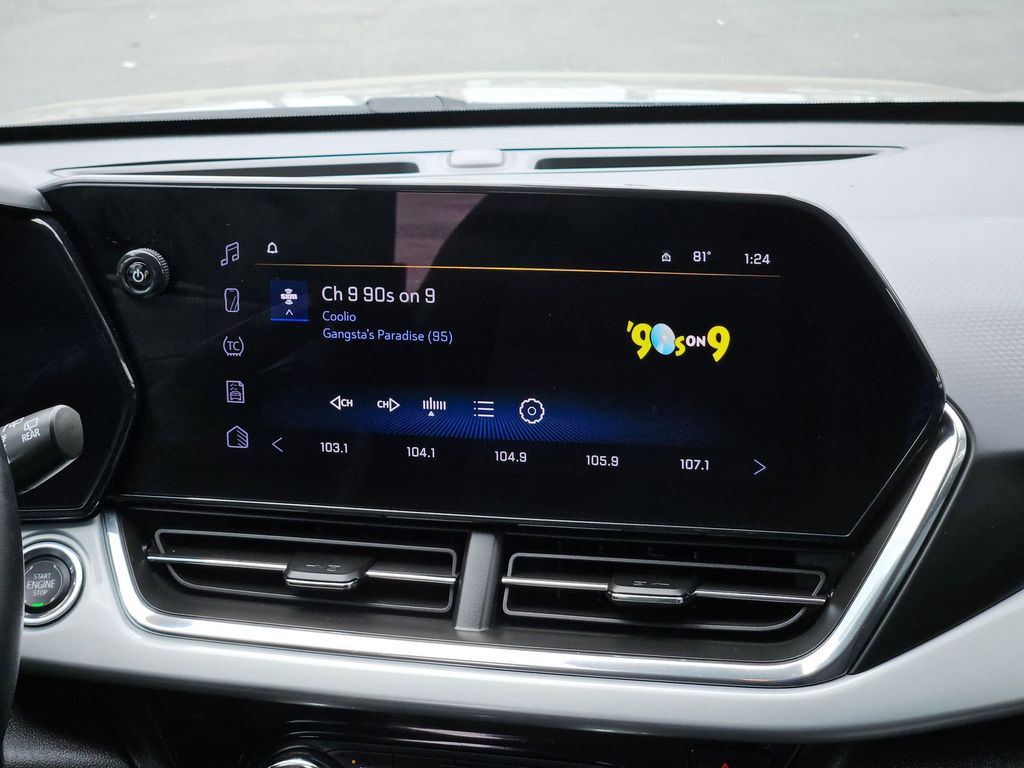 Thumbnail: 2025 Chevrolet Trax - 20