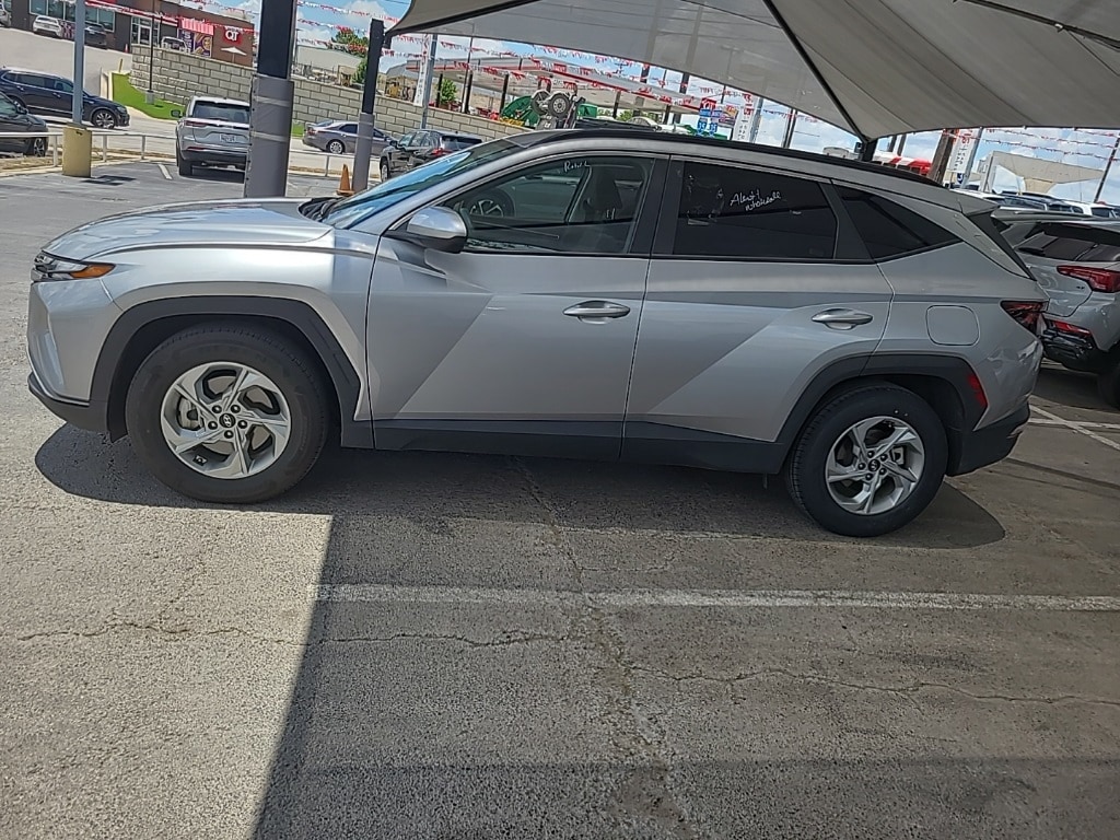 Thumbnail: 2024 Hyundai Tucson - 8