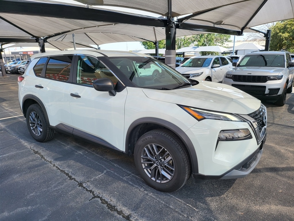 Thumbnail: 2023 Nissan Rogue - 7