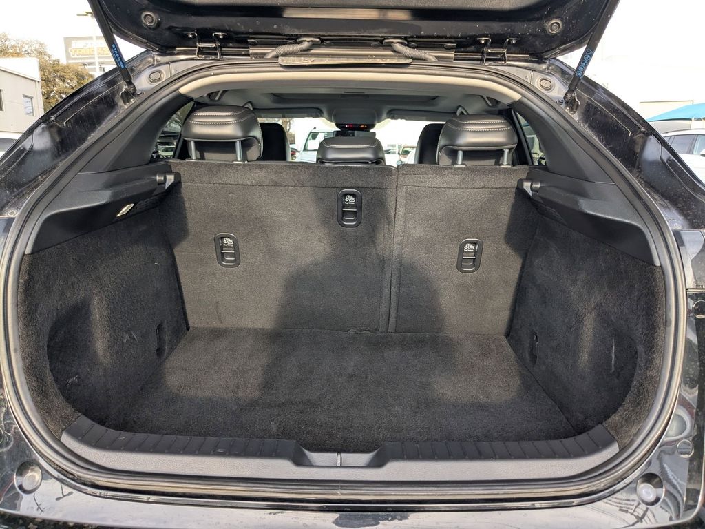 Thumbnail: 2025 Mazda CX-30 - 27