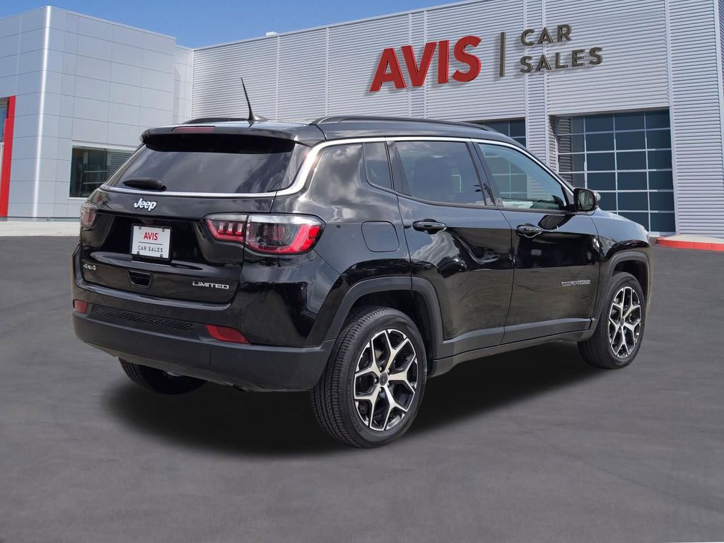 Thumbnail: 2025 Jeep Compass - 6