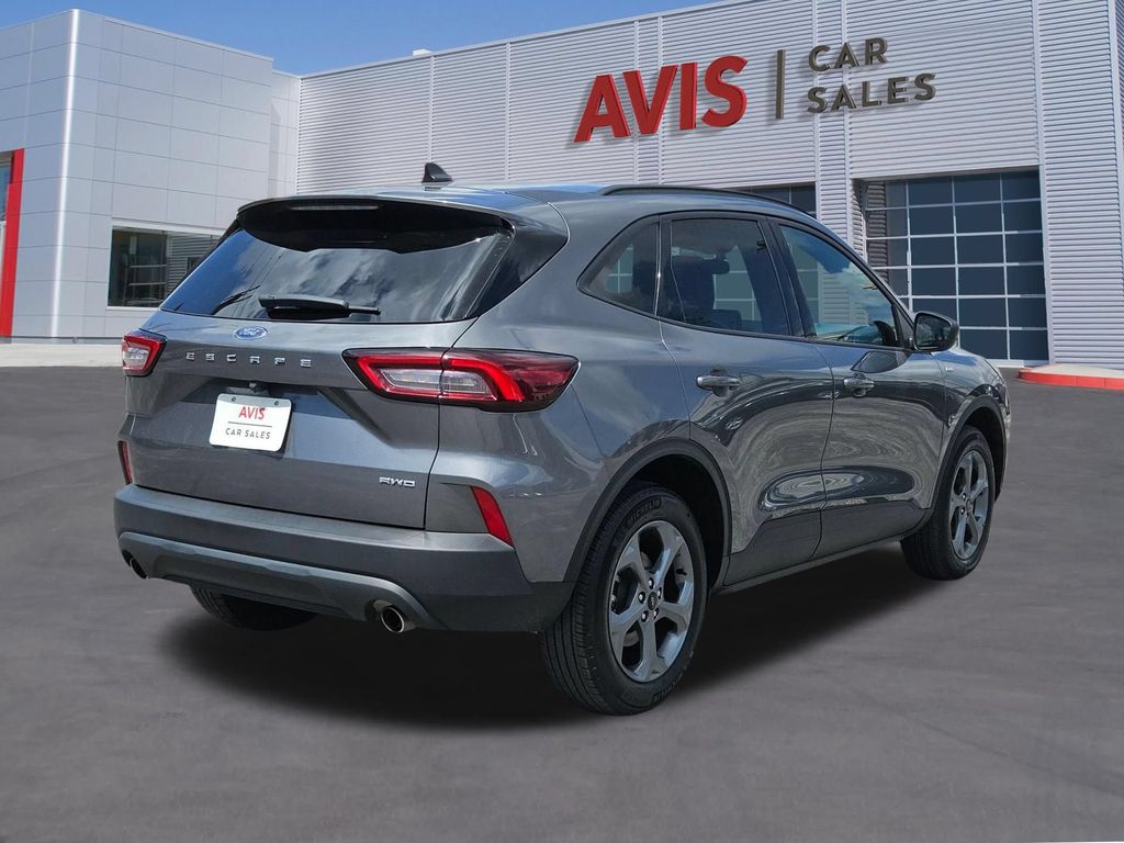 2025 Ford Escape ST-Line - Photo 6