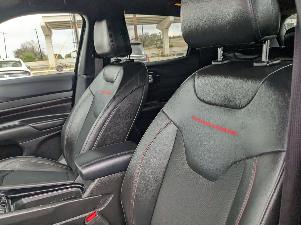 Thumbnail: 2025 Jeep Compass - 13