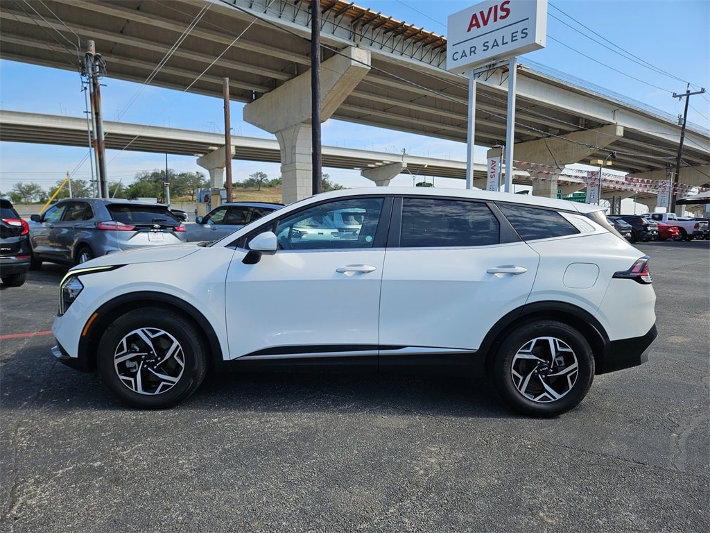 Thumbnail: 2023 Kia Sportage - 8