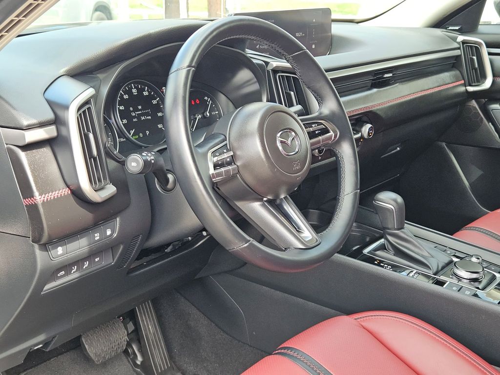 Thumbnail: 2025 Mazda CX-50 - 13