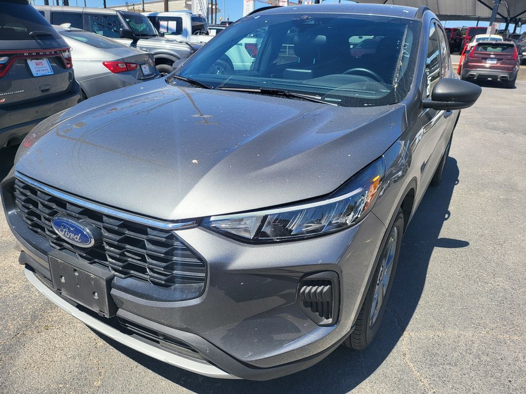 Thumbnail: 2025 Ford Escape - 1