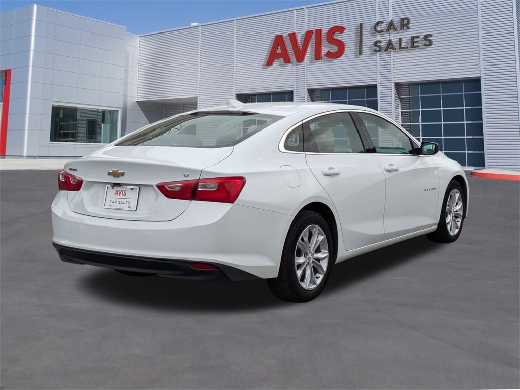 Thumbnail: 2023 Chevrolet Malibu - 6