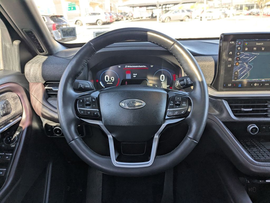 Thumbnail: 2025 Ford Explorer - 28