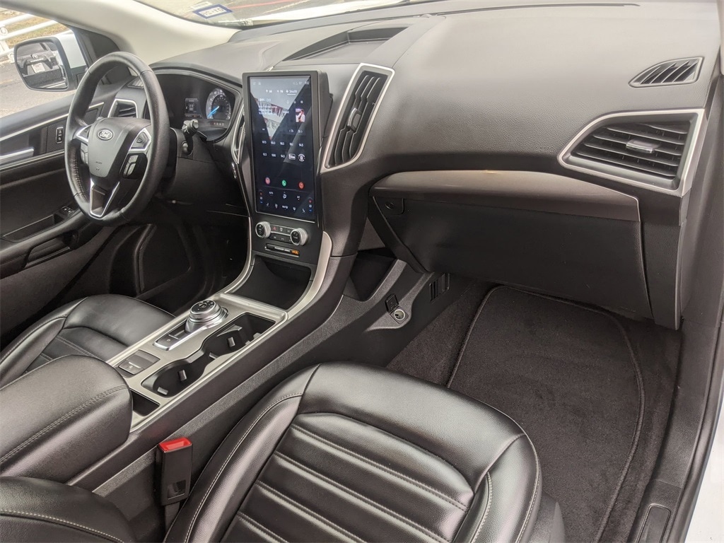 Thumbnail: 2024 Ford Edge - 27