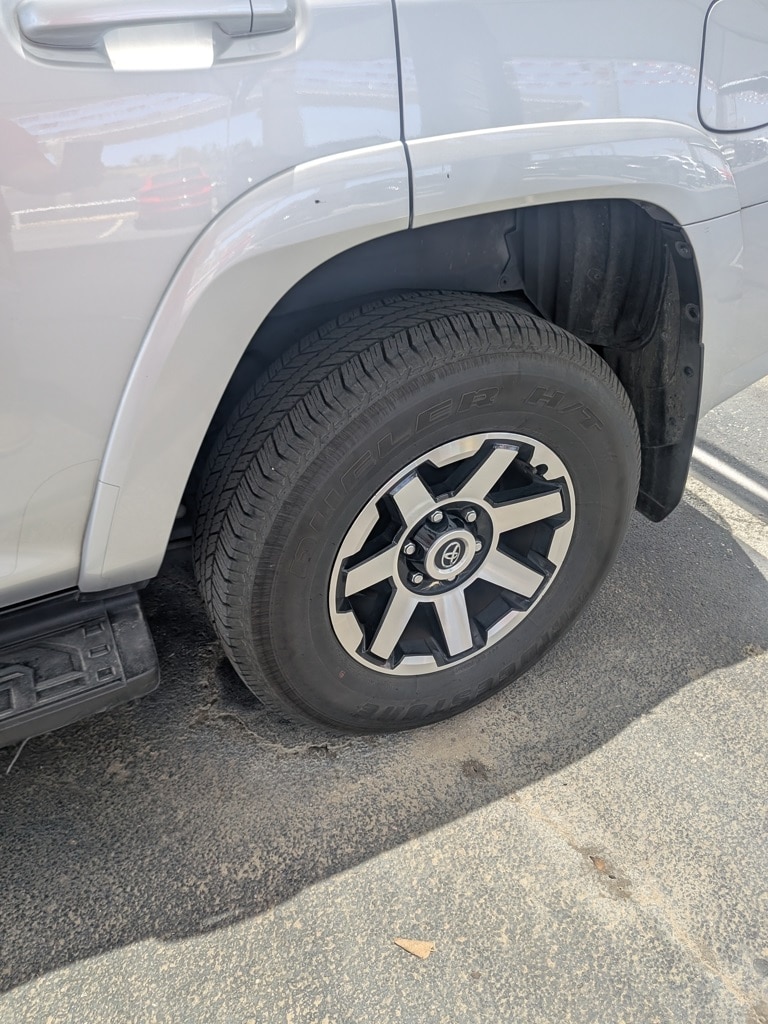 Thumbnail: 2024 Toyota 4Runner - 8