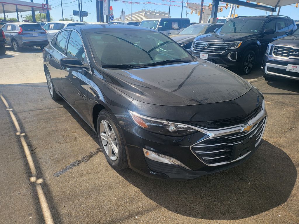 Thumbnail: 2024 Chevrolet Malibu - 14