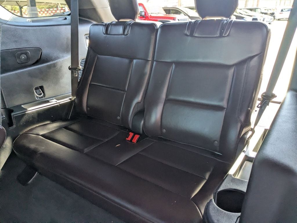 Thumbnail: 2025 Ford Explorer - 25