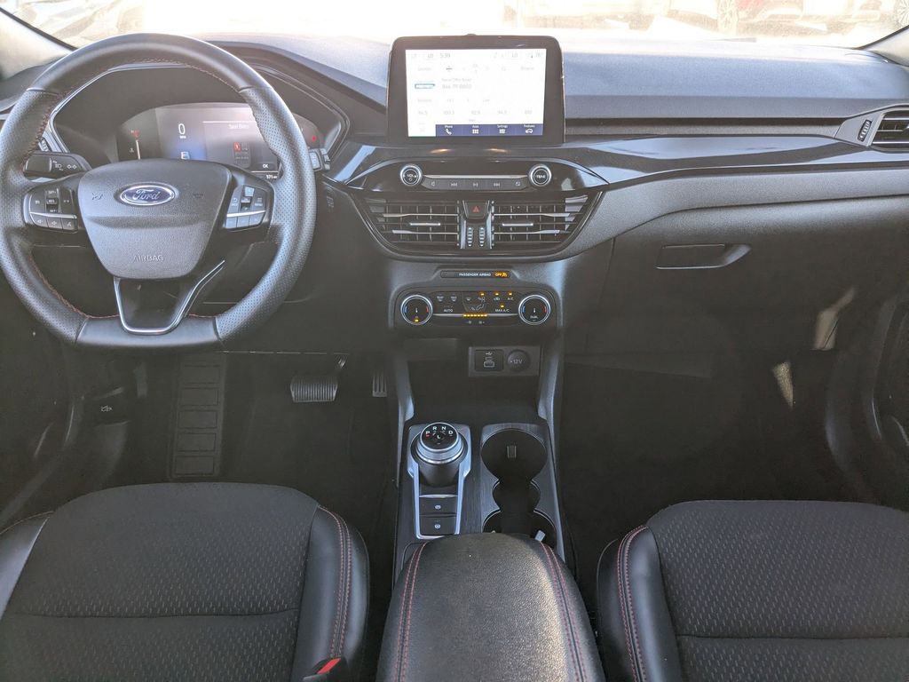 Thumbnail: 2025 Ford Escape - 25