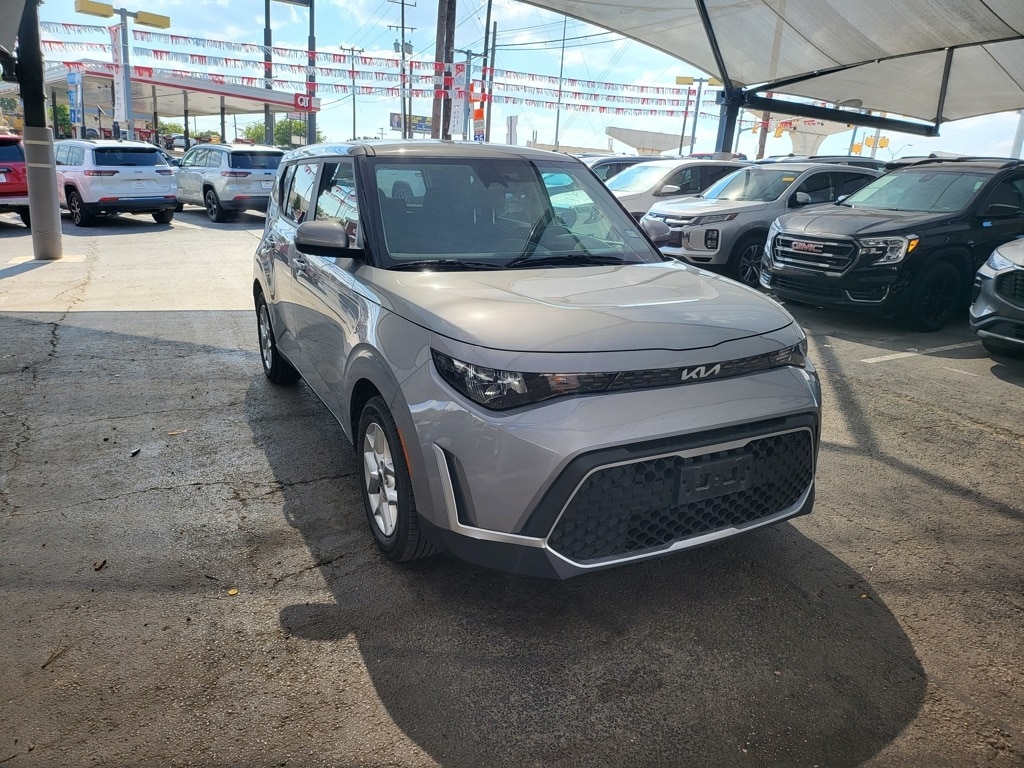 Thumbnail: 2024 Kia Soul - 3
