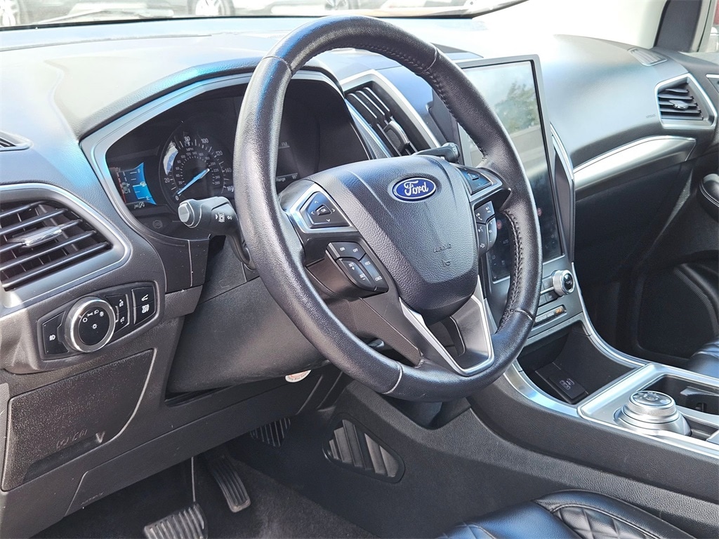 Thumbnail: 2024 Ford Edge - 10
