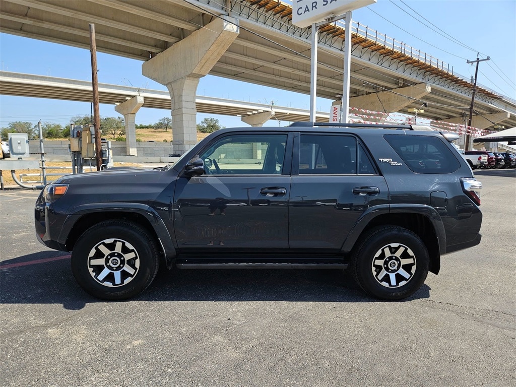 Thumbnail: 2024 Toyota 4Runner - 8