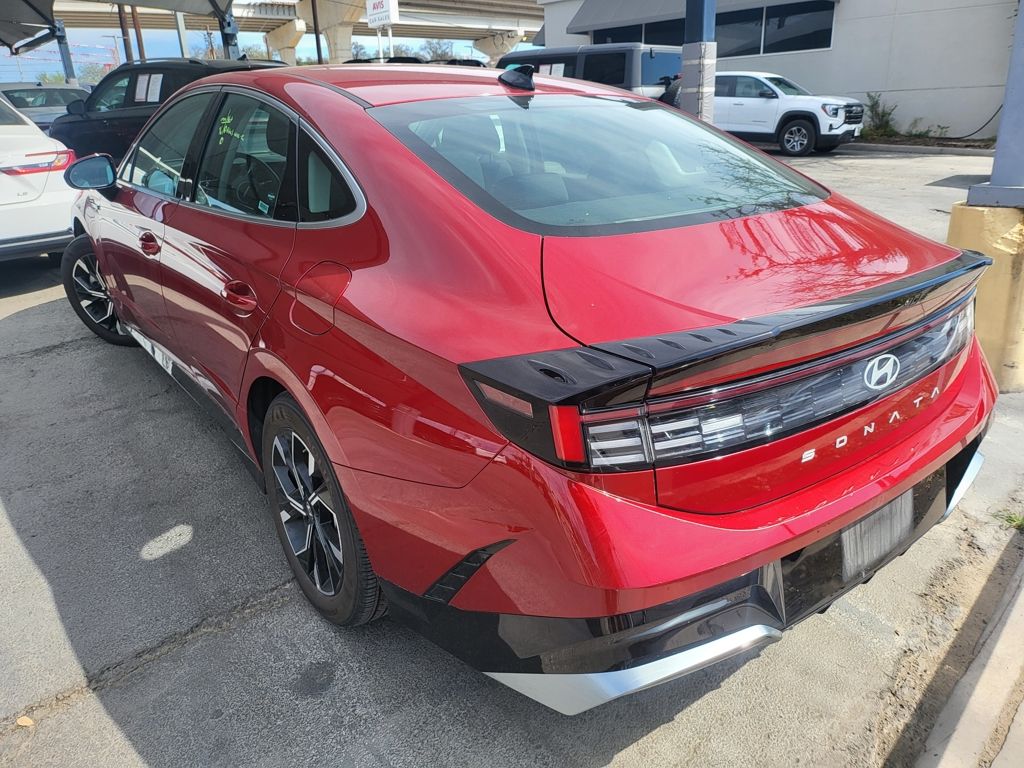 Thumbnail: 2025 Hyundai Sonata - 10