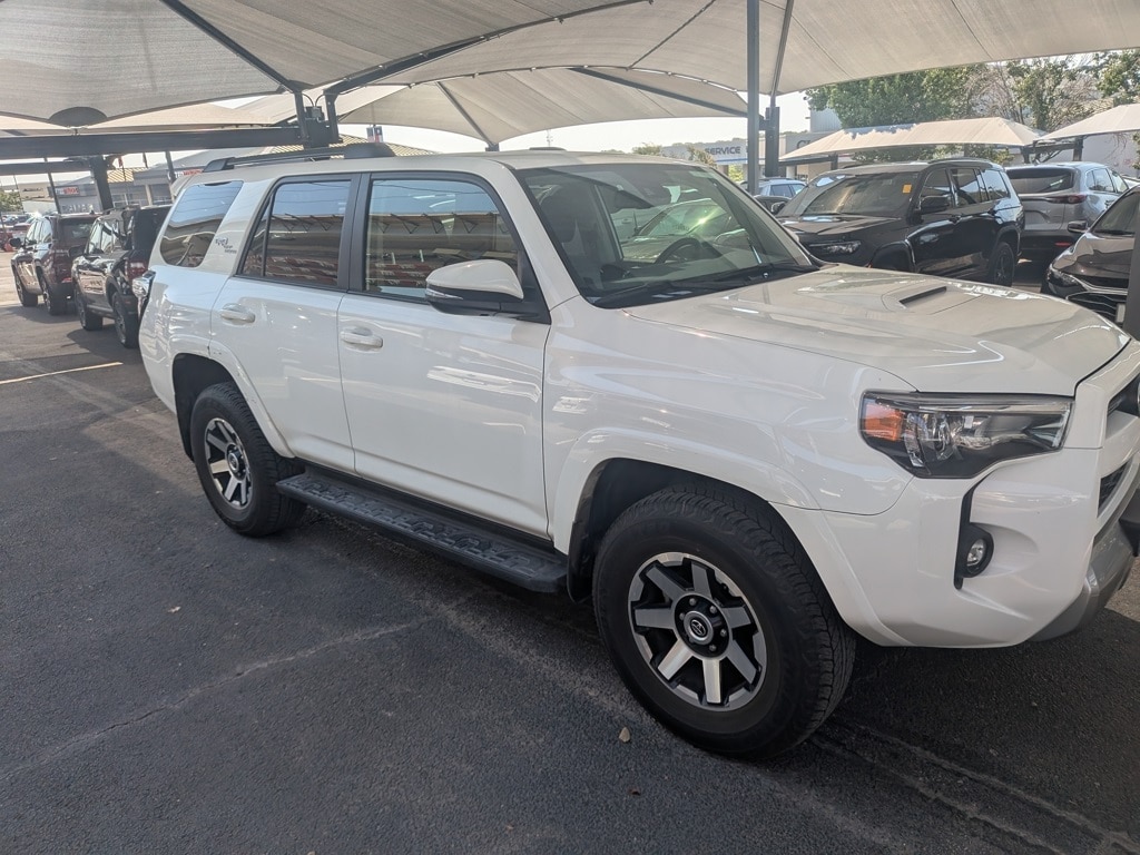 Thumbnail: 2024 Toyota 4Runner - 7