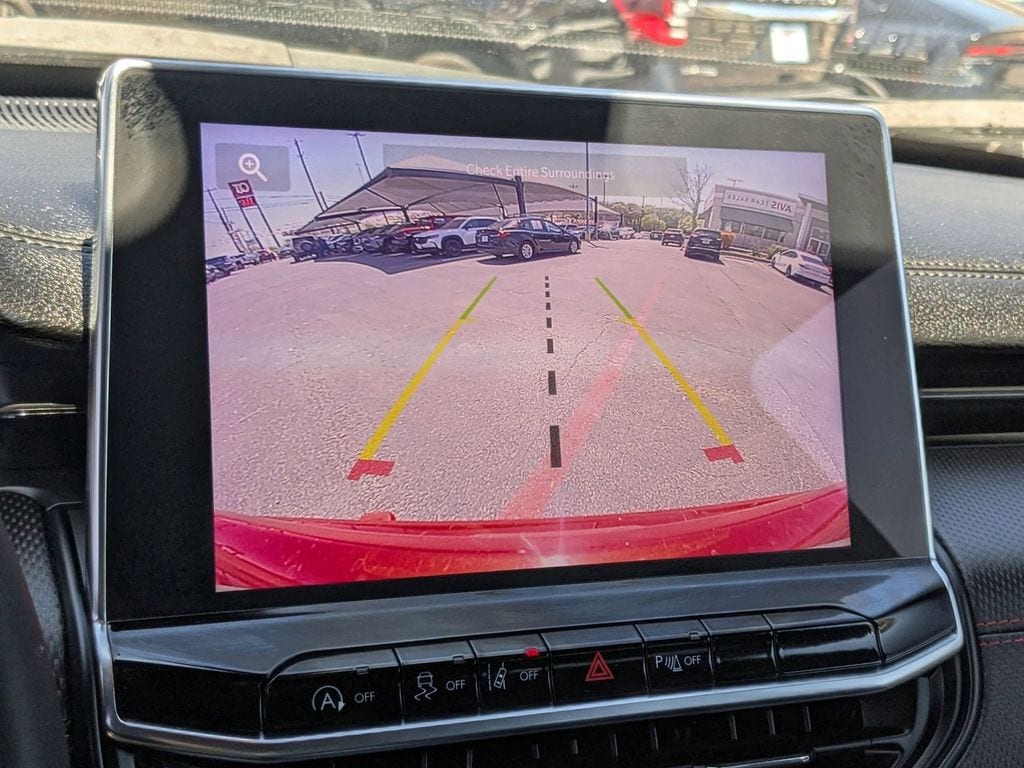 Thumbnail: 2025 Jeep Compass - 21