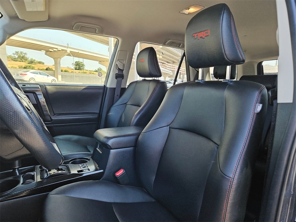 Thumbnail: 2024 Toyota 4Runner - 11