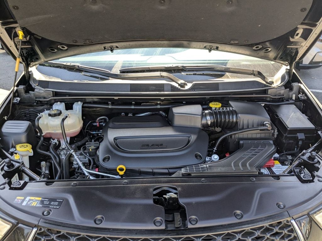 Thumbnail: 2025 Chrysler Pacifica - 27