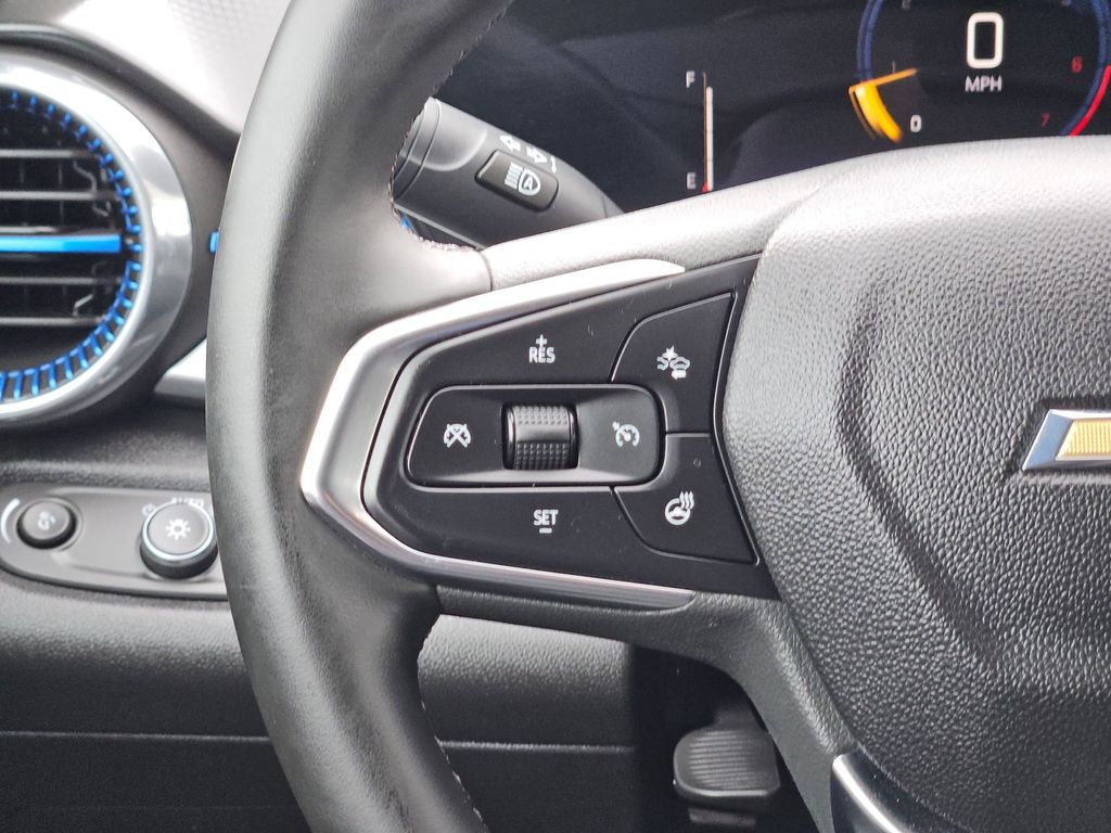 Thumbnail: 2025 Chevrolet Trax - 24