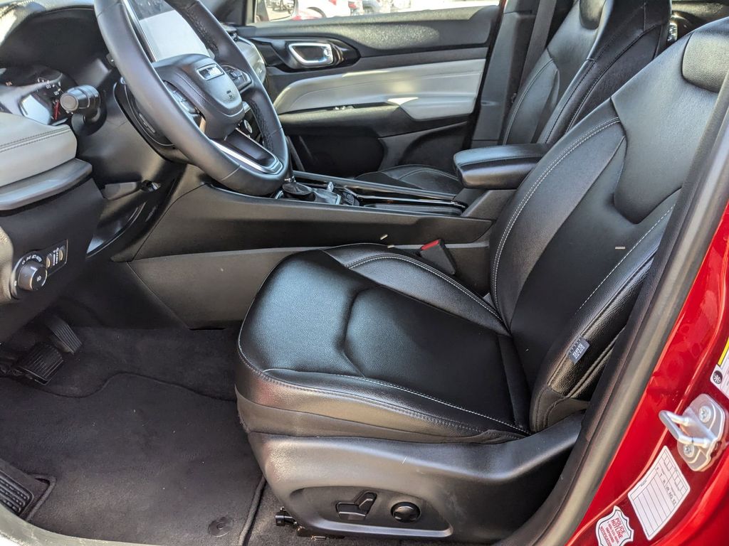 Thumbnail: 2025 Jeep Compass - 11