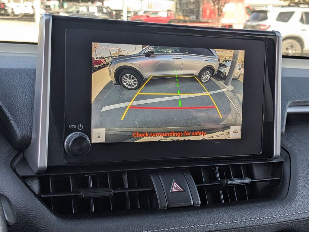 Thumbnail: 2025 Toyota RAV4 - 20