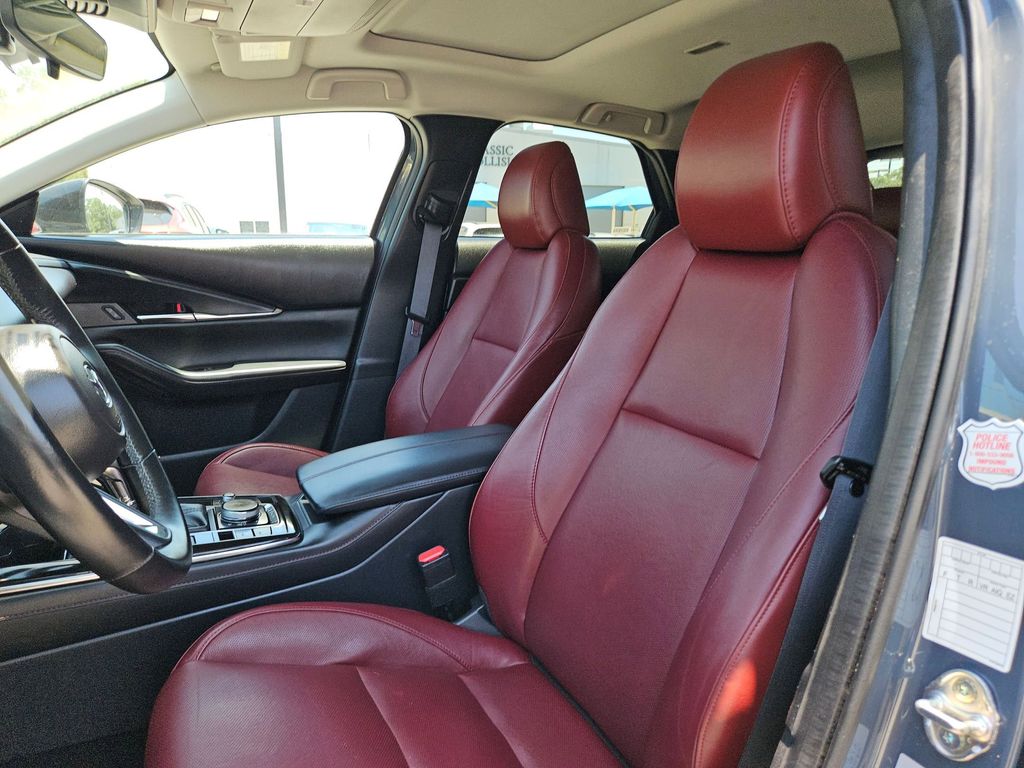 Thumbnail: 2025 Mazda CX-30 - 16